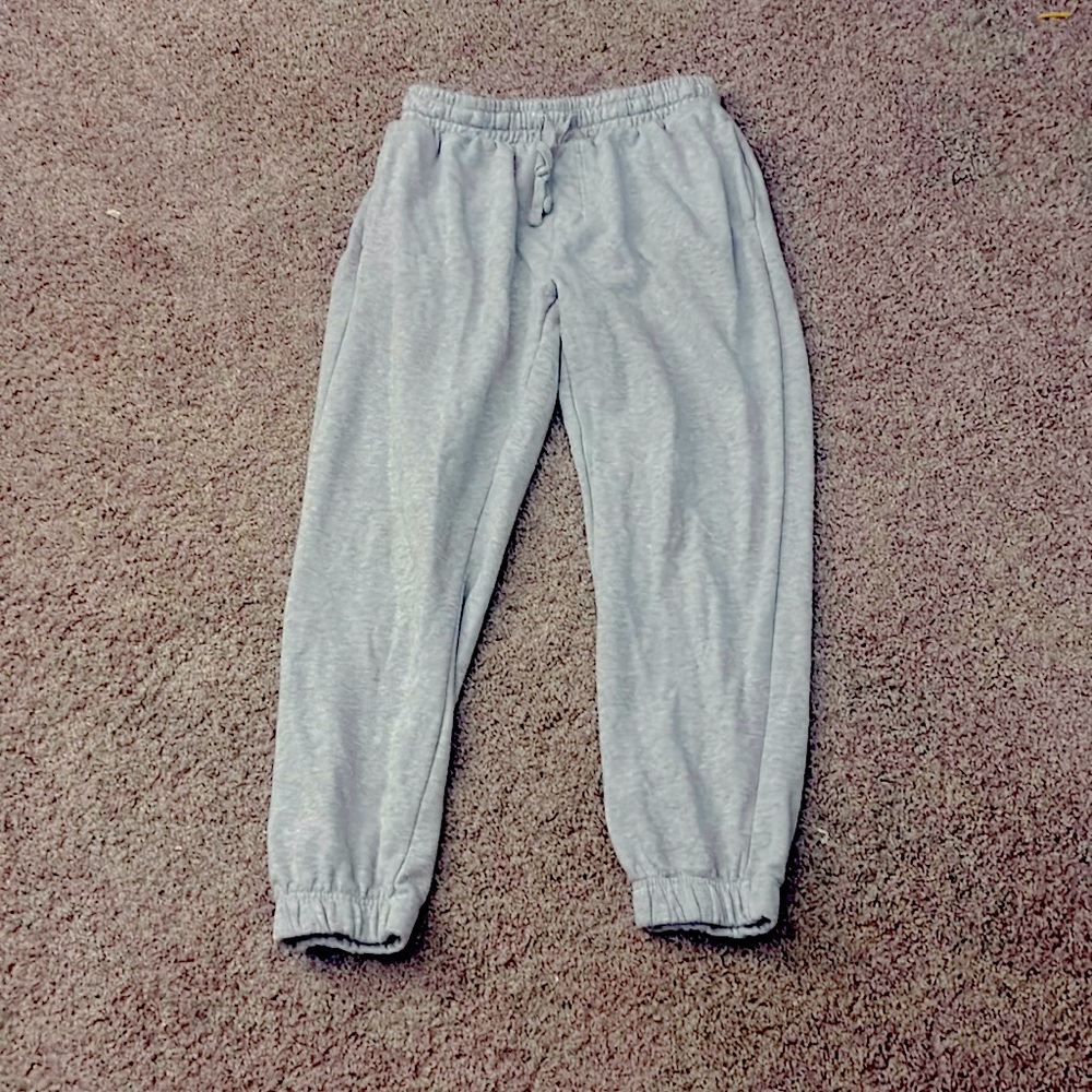 Gray joggers size: 28-30 brand: no Boundaries